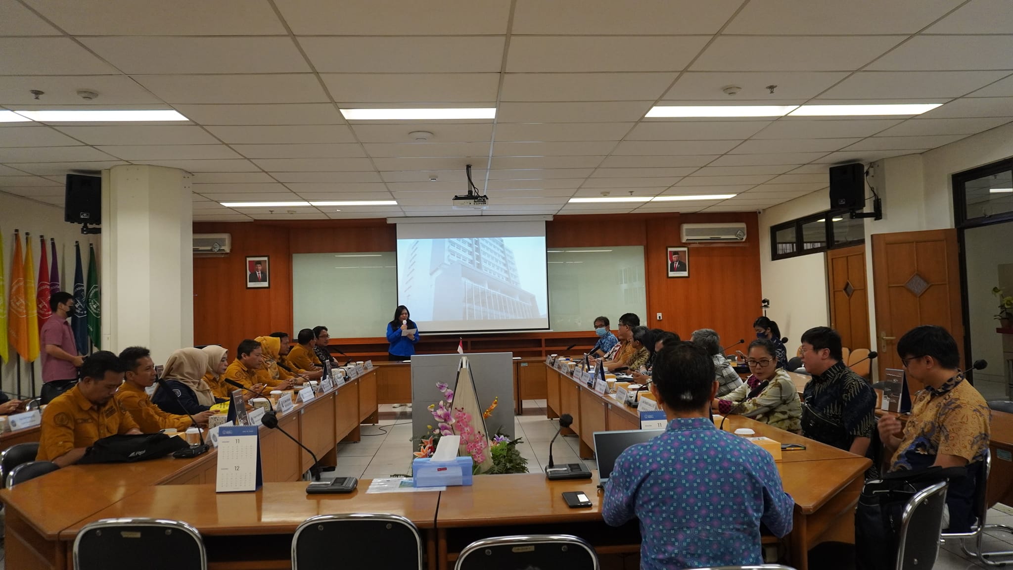 Implementasi MBKM, FKIP UPS Tegal dan Universitas Kristen Maranatha Lakukan Sinergi Tri Dharma PT