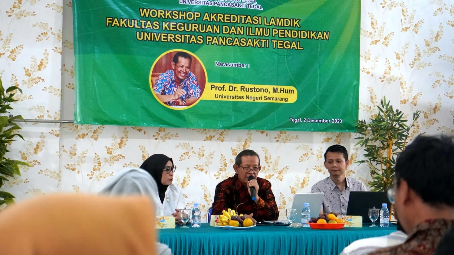 Siapkan Target Unggul, FKIP UPS Gelar Workshop Akreditasi