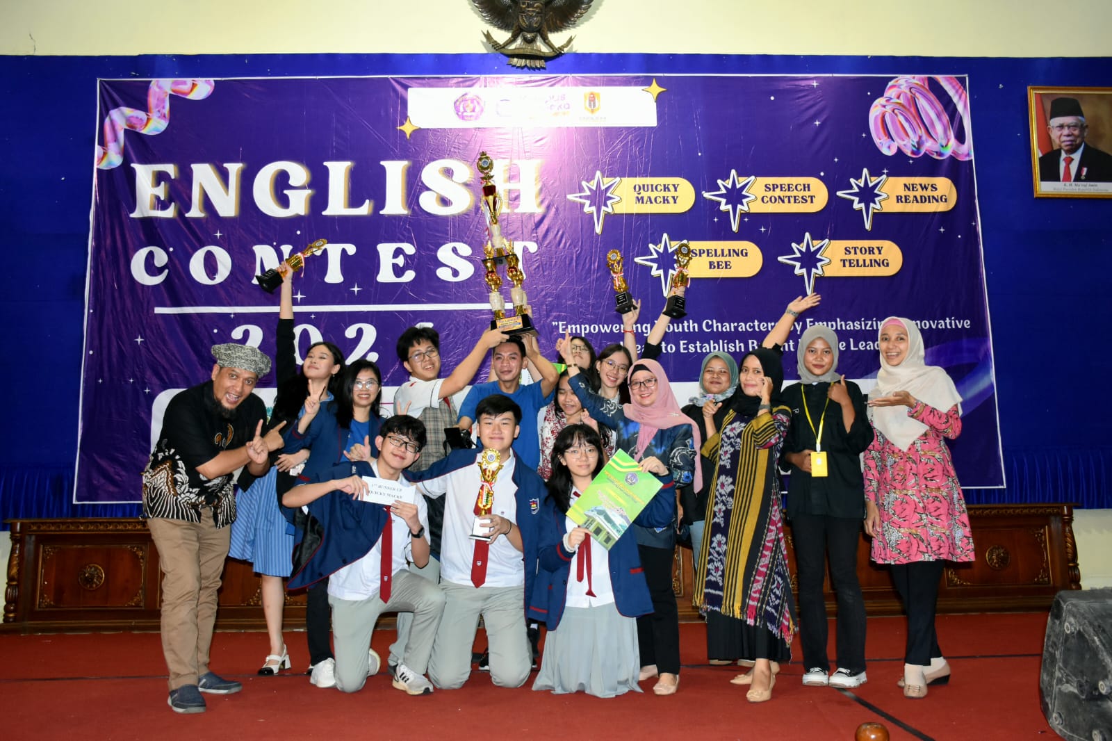 SMK Plus Penabur Cirebon Sukses Sabet Juara Umum ” English Contest 2024″