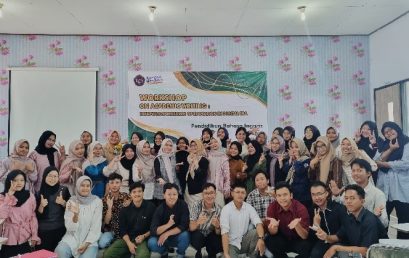 Workshop on Academic Writing Tingkatkan Kualitas Mahasiswa Pendidikan Bahasa Inggris FKIP UPS Tegal