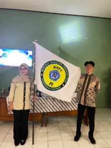 Regenerasi Kepemimpinan Berlangsung Demokratis, Laura Nazya Deerani Nahkodai HMPS Pendidikan Ekonomi FKIP UPS Tegal 2026–2027