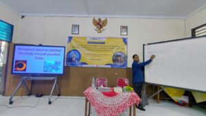 Gebrakan Tingkatkan Numerasi! Guru SDN Mangkukusuman 4 Digembleng Strategi Pembelajaran Matematika Berorientasi Rapor Pendidikan dan TKA