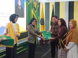 FKIP UPS Tegal Lepas 150 Calon Wisudawan Unggul dan Berdaya Saing Internasional